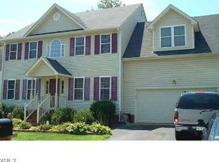 3913 Ivyridge Dr, Chester, VA 23831