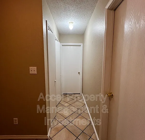 3808 Bluebird Ave — Photo 10