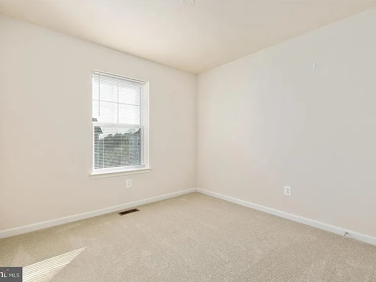 109 Splendor Garden Way — Photo 12