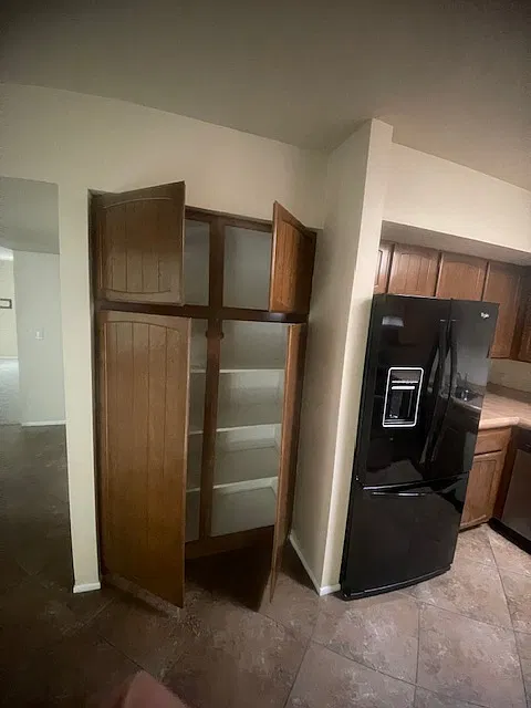 3 bed, 1650 sqft, $1,900 — Photo 3