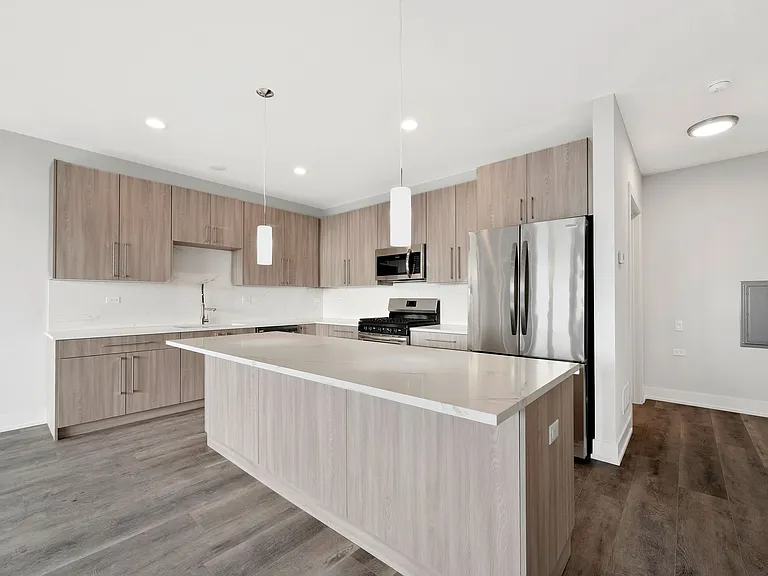 1604 N Richmond St #4G — Photo 2