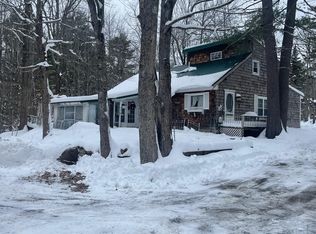 571 Pownal Rd, Auburn, ME 04210