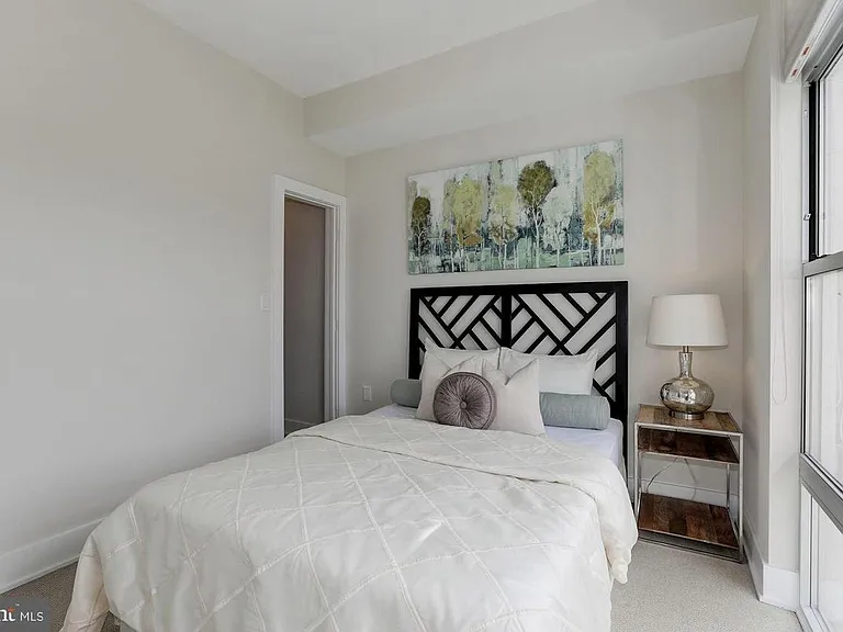 1616 11th St NW #Penthouse 2 — Photo 8