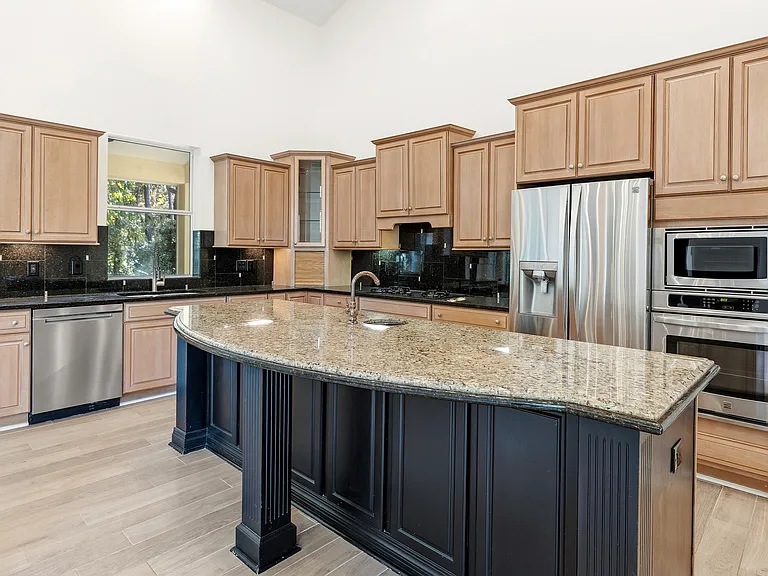 2928 Pine Valley Dr — Photo 7