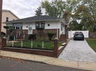 219 Frederick Ave, South Floral Park, NY 11001