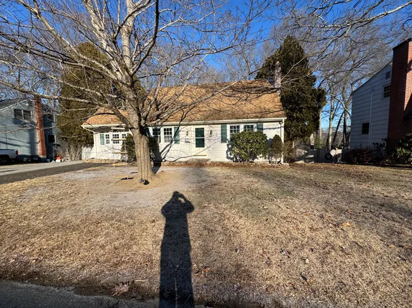 65 Echo Dr, Willimantic, CT 06226