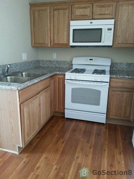 1st image of 7104 Garden Dr APT 4