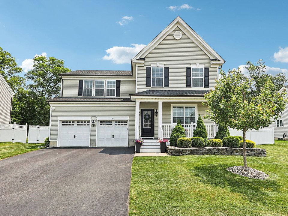 1st image of 35 Laurel Circle