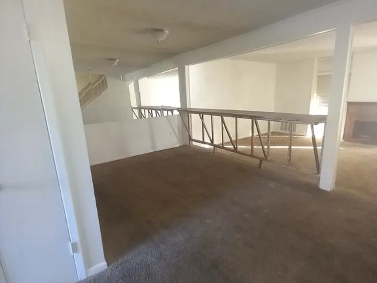 5614 Clarke Address Dr — Photo 6