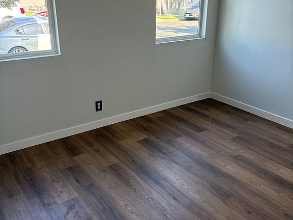 4th image of 9605 Elizabeth Ave