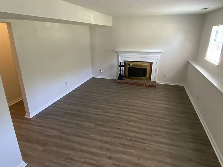 3122 Periwinkle Ct — Photo 20