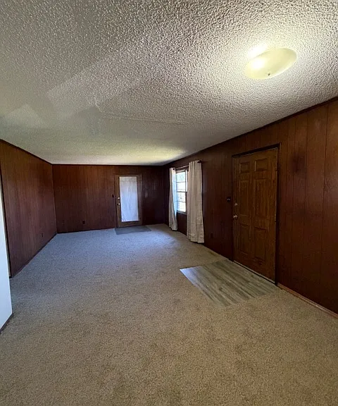 2933 W Roxbury St — Photo 18