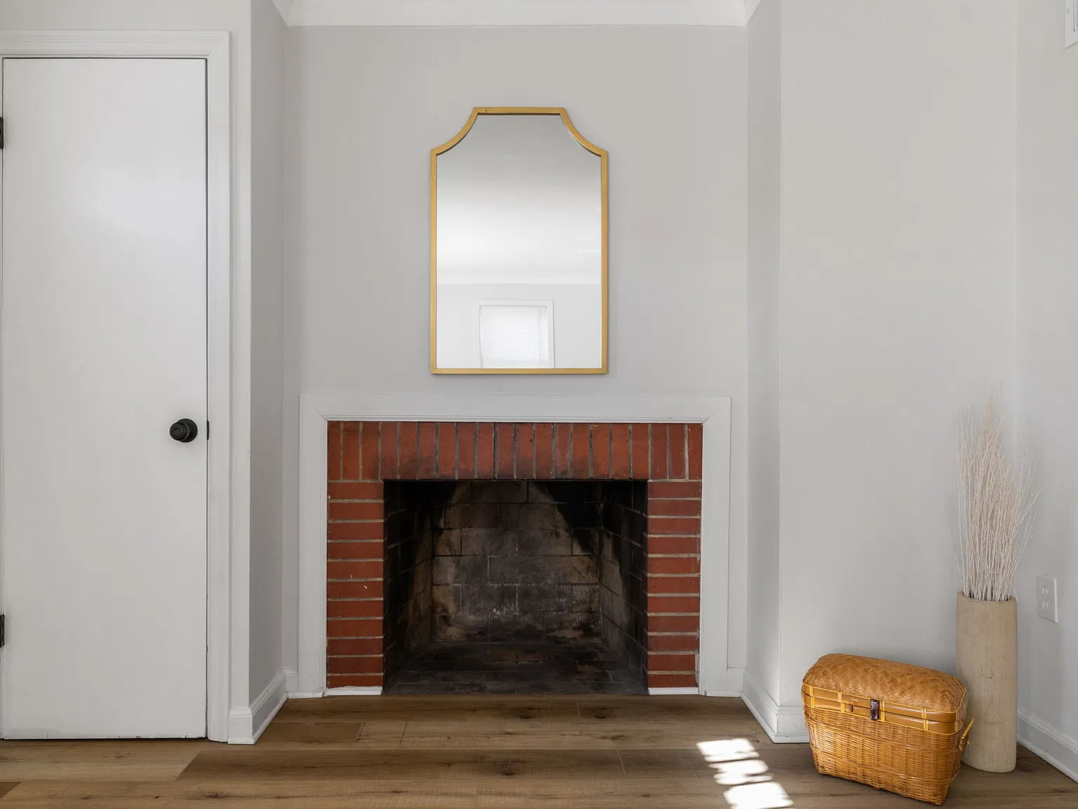 2 bed, 1053 sqft, $1,495 — Photo 3
