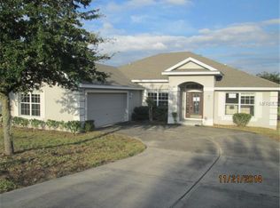 445 Maudehelen St, Apopka, FL 32703