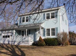 6 Pine Grove Ter, Winooski, VT 05404