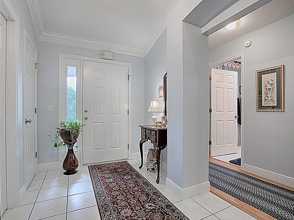 5th image of 1002 San Felipe Ln