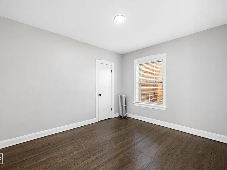 647 N Mayfield — Photo 8