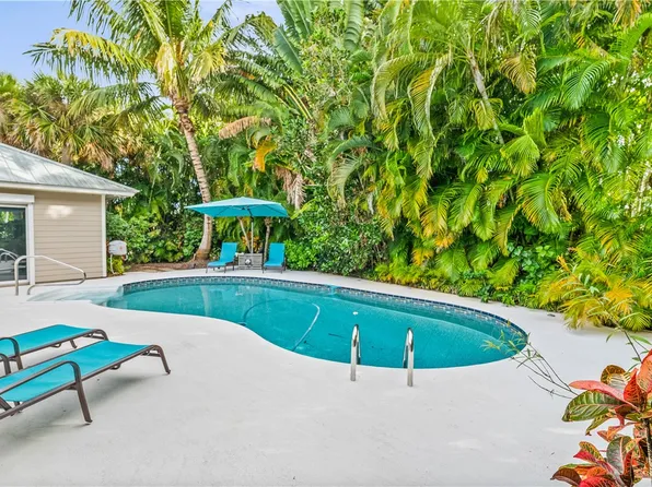 1630 Hidden Pearl Pl, Vero Beach, FL 32963