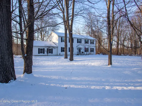 521 White Mills Road, Valatie, NY 12184