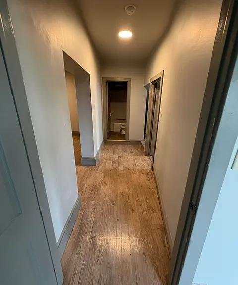 109 Walnut St #13 — Photo 4