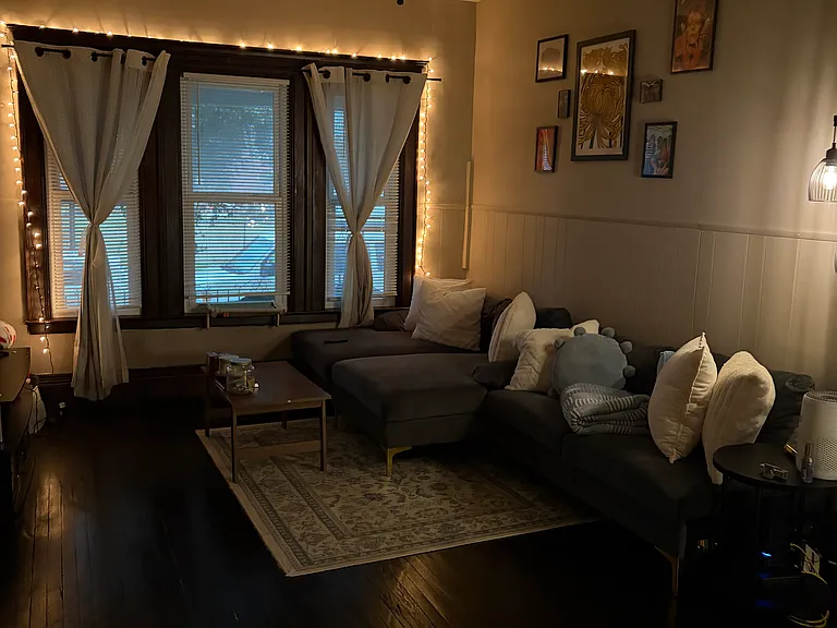208 W Tupper St #1 — Photo 25