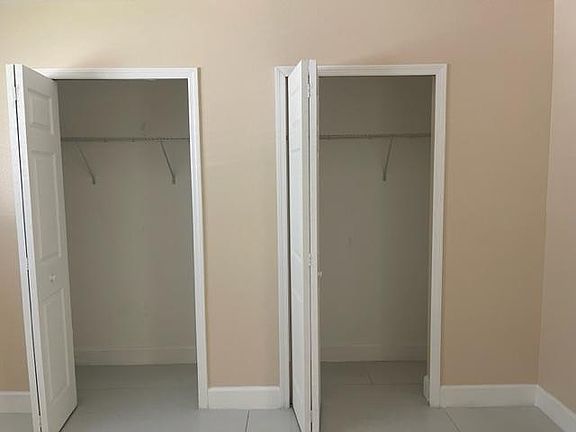 4th image of 725 Northlake Blvd APT 18