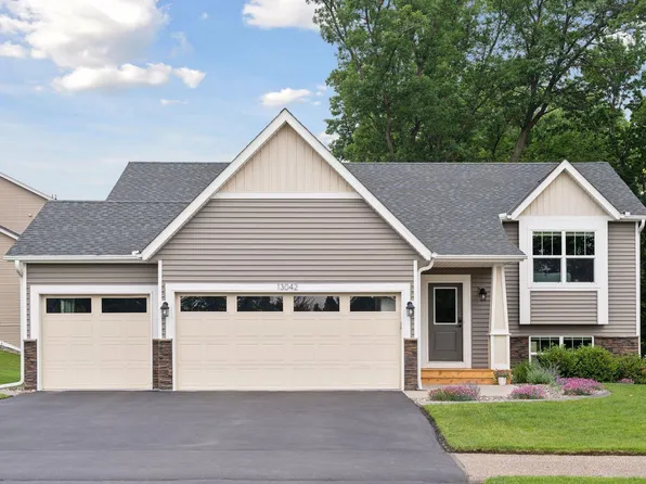 13042 Harpers St NE, Blaine, MN 55449