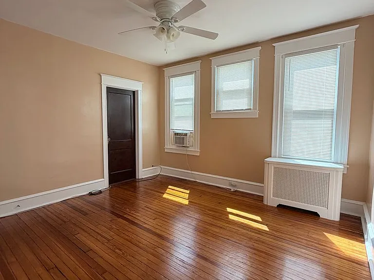 536 W Chew Ave — Photo 17