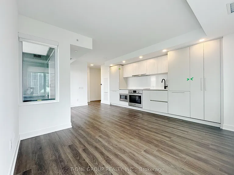 609 Sherbourne St #1804 — Photo 4