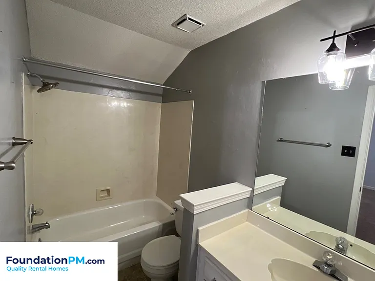 3892 Oak Branch Cir W — Photo 16