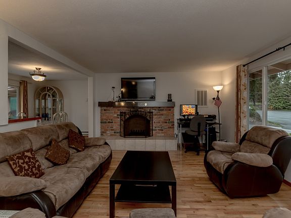 4th image of 28105 45th Ave S