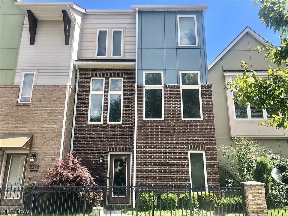 1st image of 2280 Cityview Dr