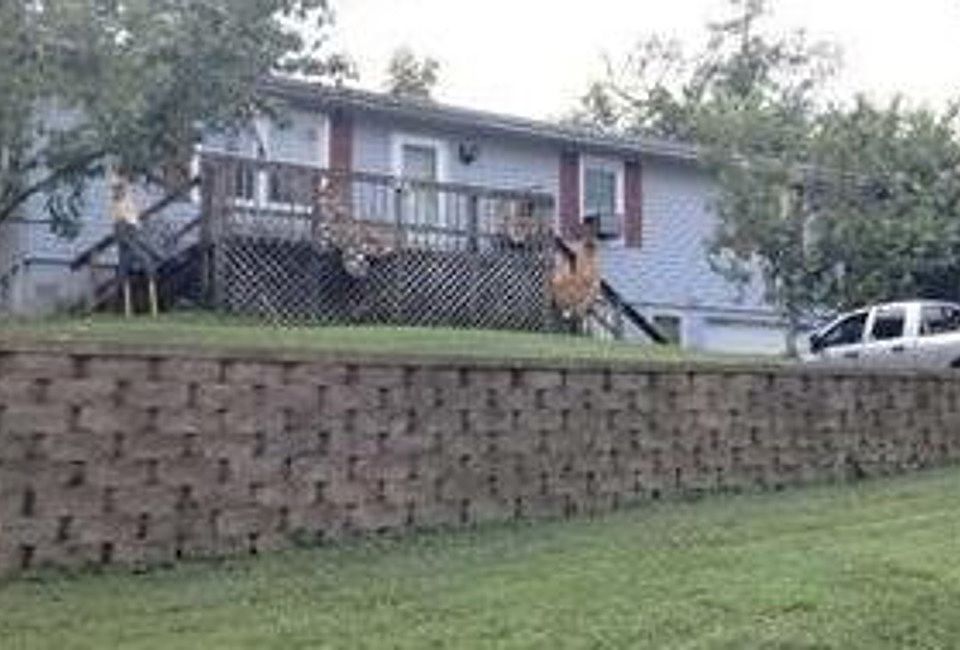 701 Hickory Dr, Warsaw, MO 65355 Zillow