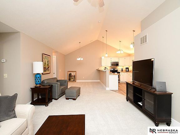5th image of 1863 N 175th Ct