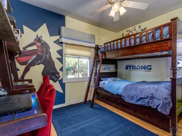 5735 W 75th St, Los Angeles, CA 90045