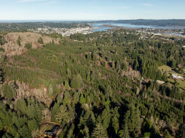 0 Millington Frontage Rd, Coos Bay, OR 97420