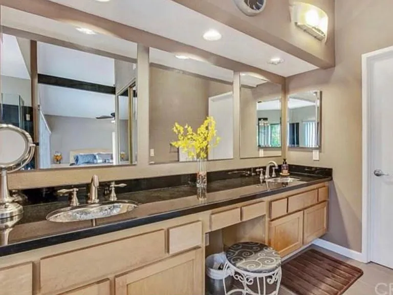 24641 Ashland Dr — Photo 10