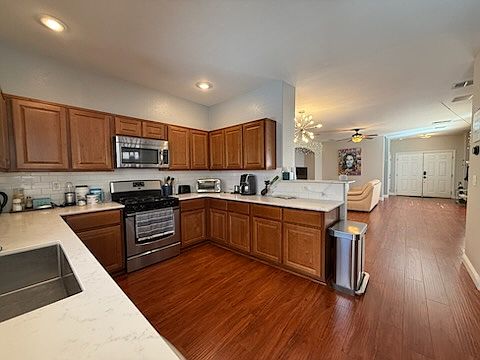 2nd image of 8931 Snowtrack Ave
