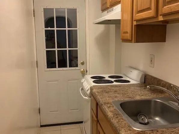 1349 Dekalb St APT 4, Norristown, PA 19401