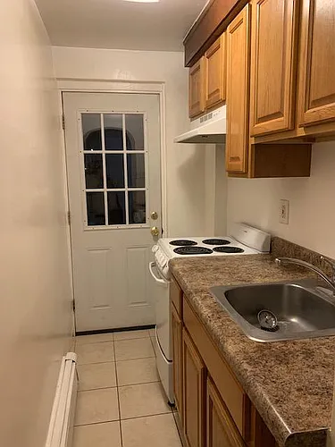 1349 Dekalb St #4 Photo 1