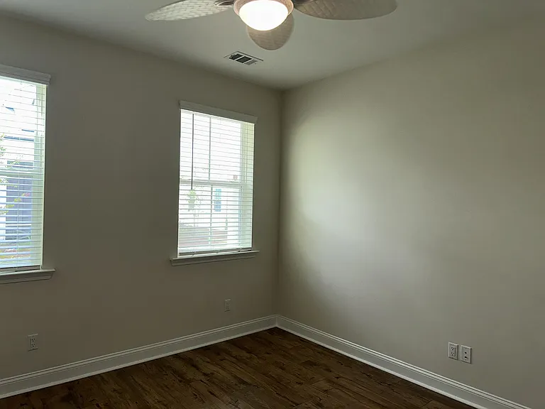1417 Shoreside Dr #101 — Photo 21