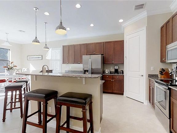 2nd image of 4105 55th St