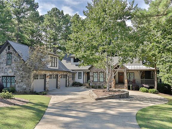 4th image of 115 Belle Oaks Ct