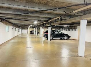 Oakwood Apartments, Saint Louis, MO 63122