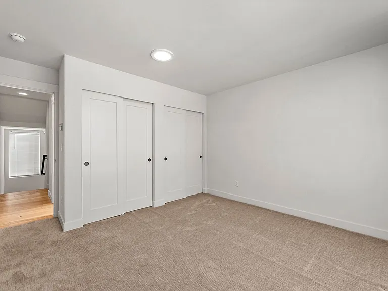 2439C NW 61st St — Photo 5