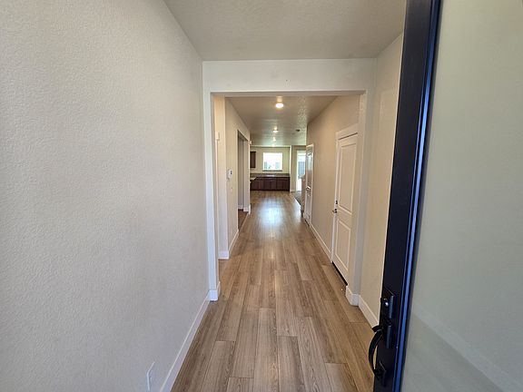 3rd image of 2404 Mozart Ave