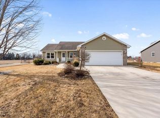 200 4th St, Brooklyn, WI 53521