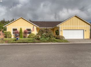 1087 Nautical Dr, Hammond, OR 97121