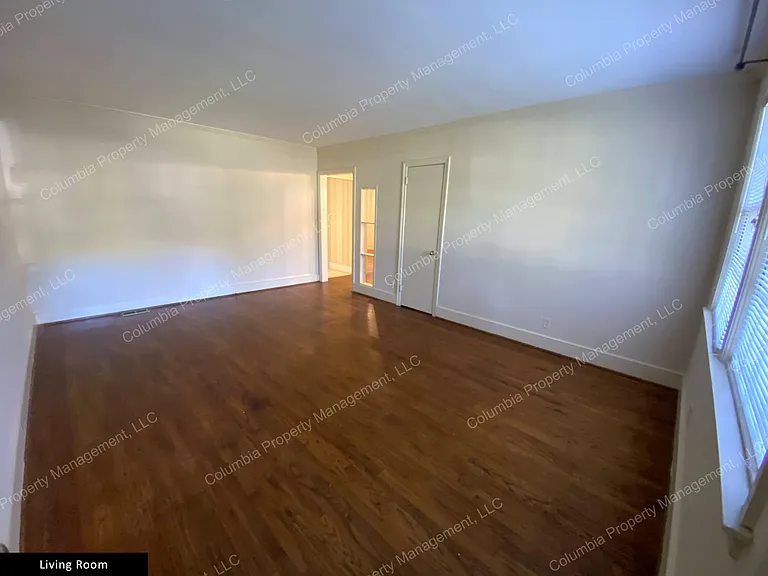 1538 Lonsford Dr — Photo 11