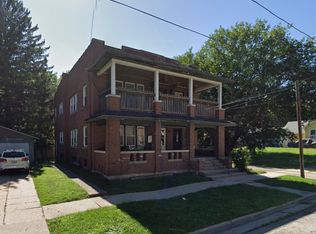 510-512 Napoleon St, Rockford, IL